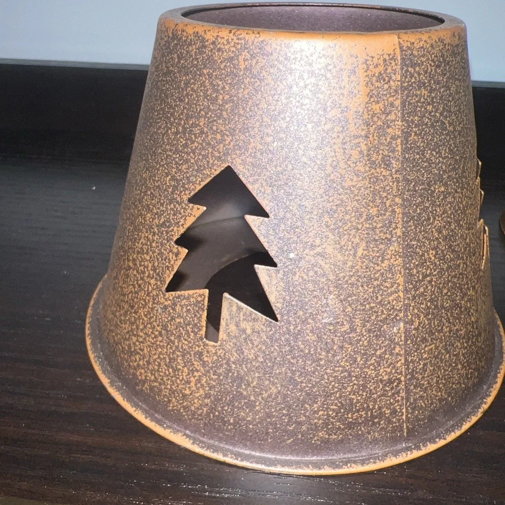 Small Lamplike Candle Holder Antique Copper Like Metal Snowflake Pattern